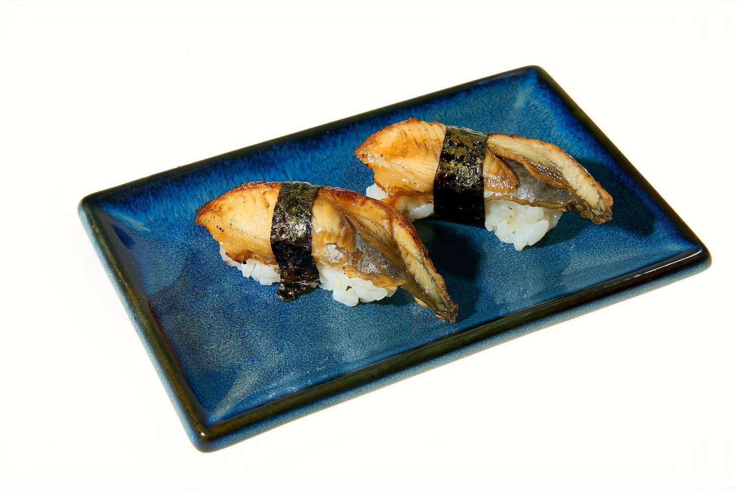 Nigiri anguila flambeada x2